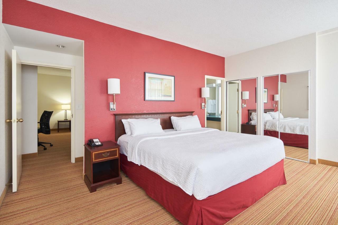The Carleton Suite Hotel 오타와 외부 사진